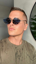 Load image into Gallery viewer, Monstunna’ Shades (Black)
