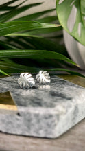 Load image into Gallery viewer, Monstera Stud (Silver)
